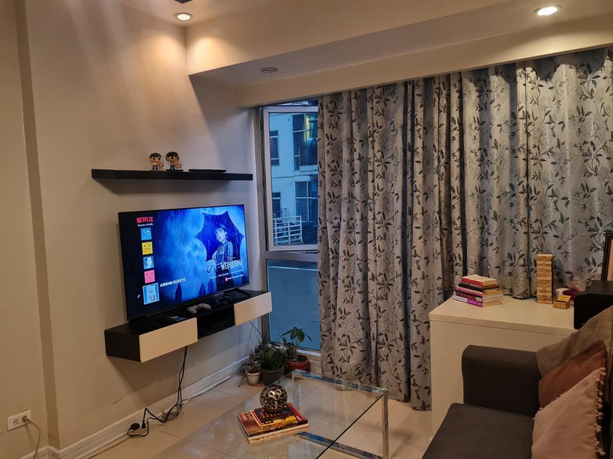 Huge Condo Unit Near Burgos Circle, St Lukes, Shangri-La - P Hamptons T1 Makati City Buitenkant foto